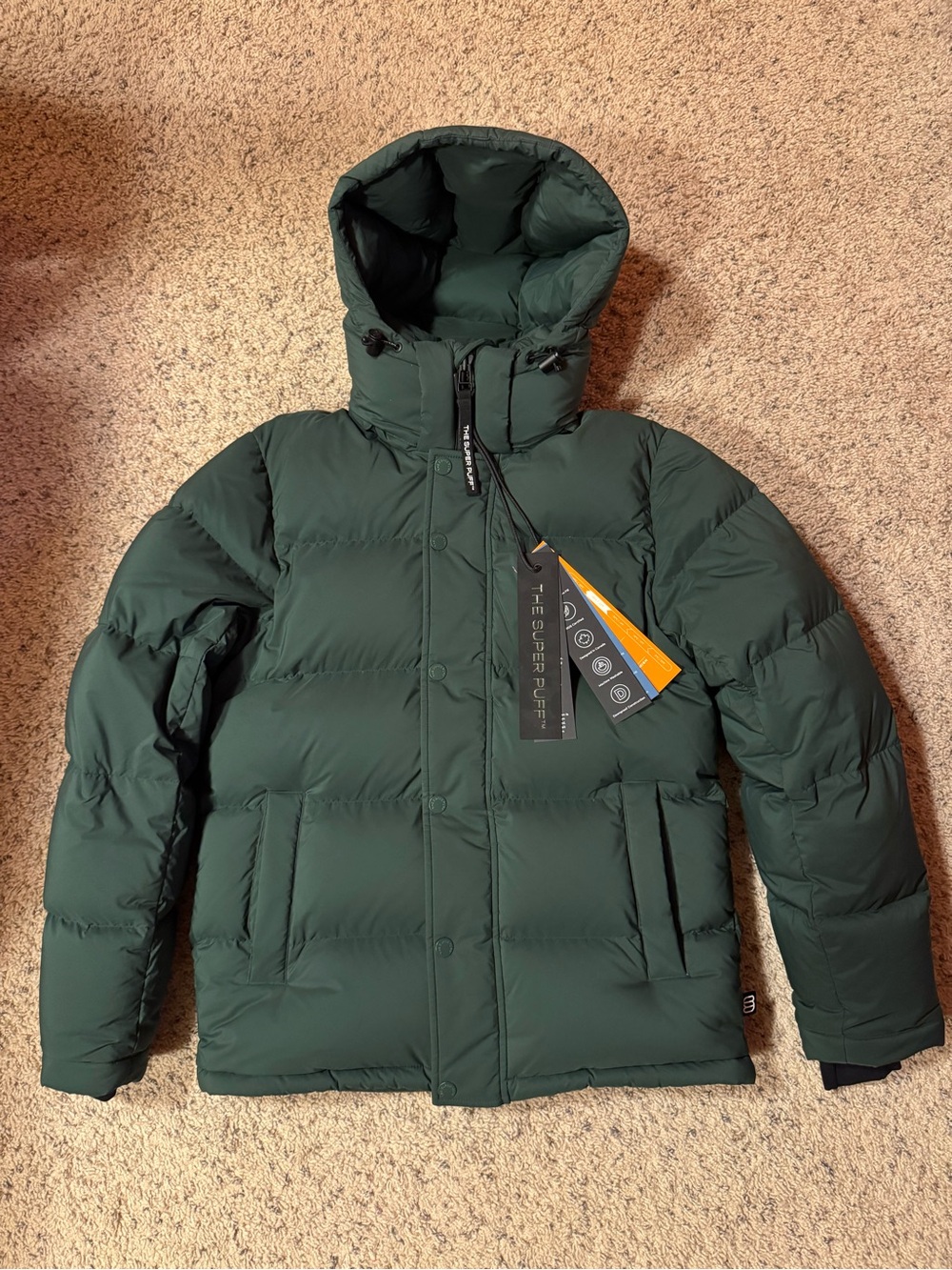 Aritzia Men’s (The Super Puff) cliMATTE Puffer Jacket Campus Green - Size XS